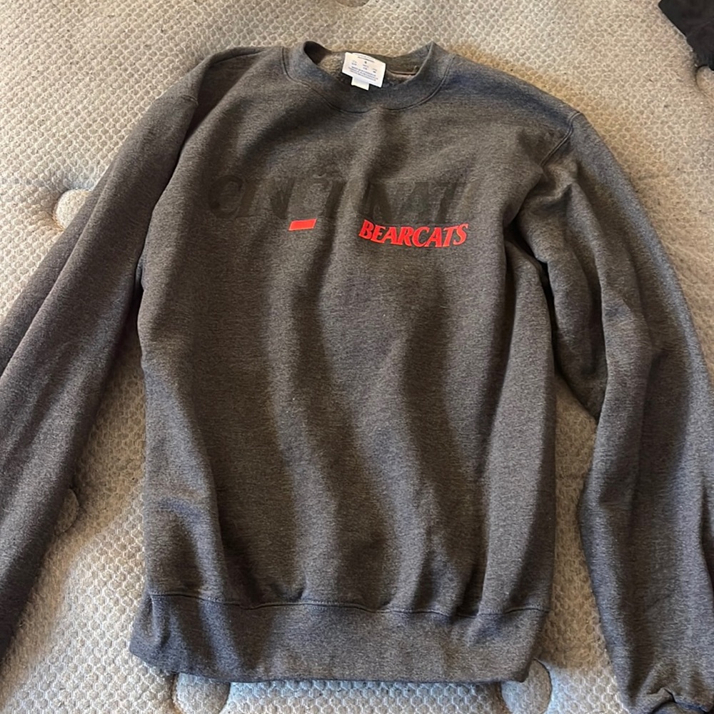 University of Cincinnati Bearcats crew neck